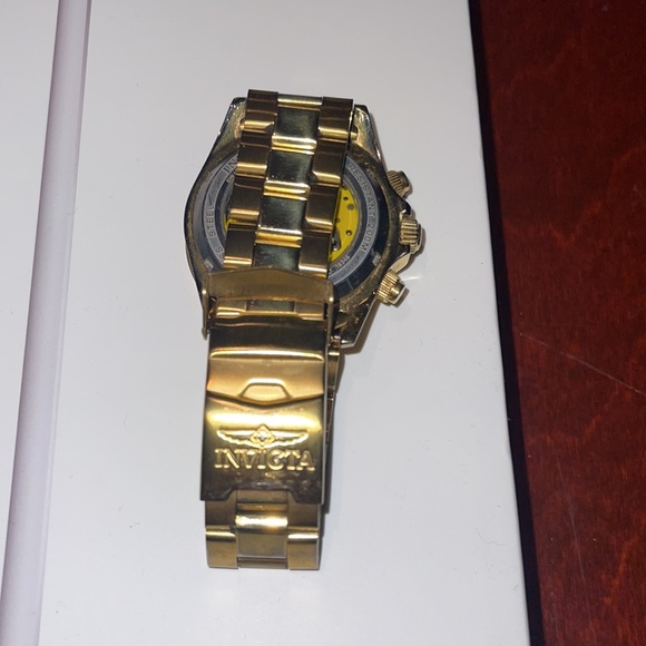 Invicta gold watch - Picture 3 of 3